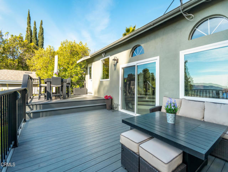 2 Bed Home for Sale in La Crescenta, California
