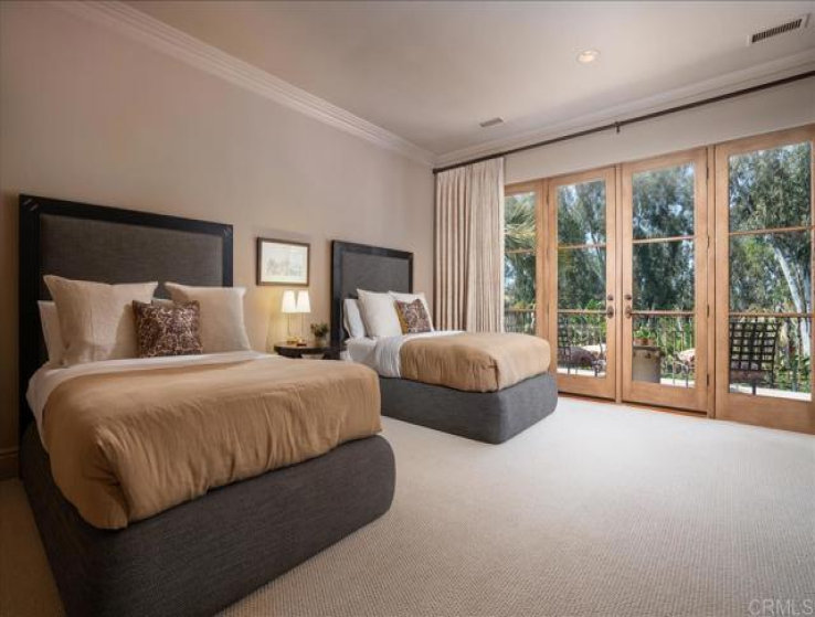 6 Bed Home for Sale in Rancho Santa Fe, California