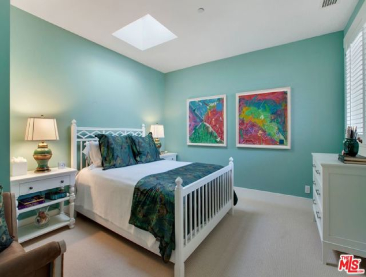 4 Bed Home for Sale in Carpinteria, California