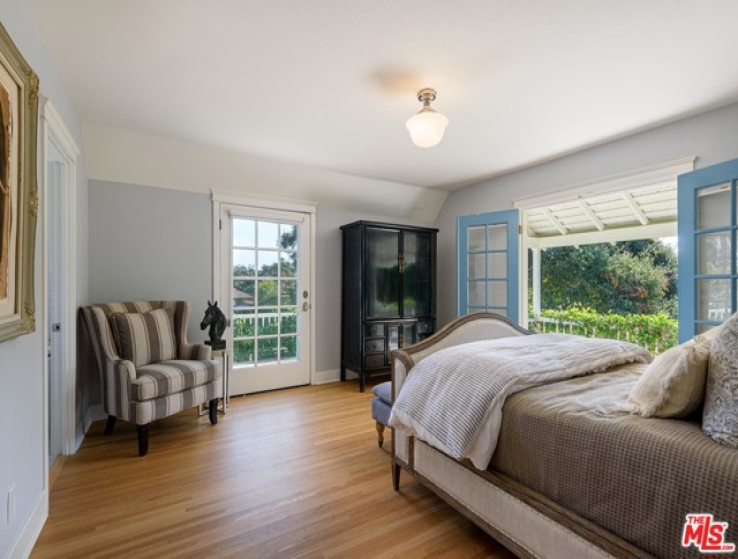 5 Bed Home for Sale in Santa Barbara, California