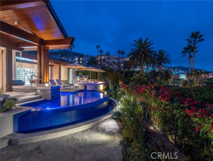 5 Bed Home for Sale in Laguna Beach, California