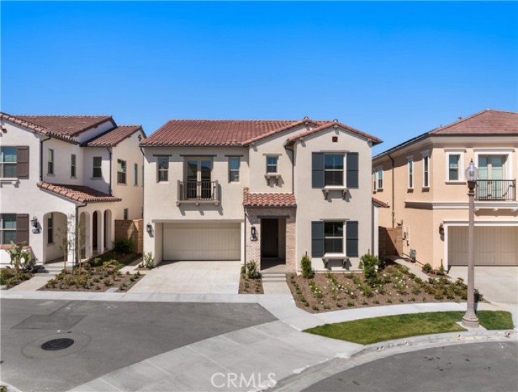 4 Bed Home for Sale in Irvine, California