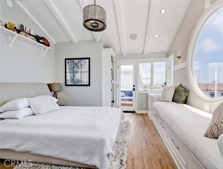 3 Bed Home to Rent in Manhattan Beach, California