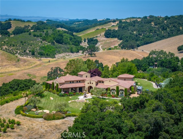 5 Bed Home for Sale in Paso Robles, California