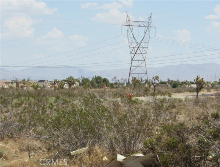  Land for Sale in Victorville, California