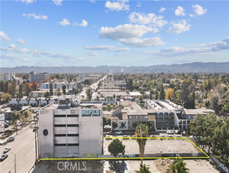  Commercial for Sale in Van Nuys, California