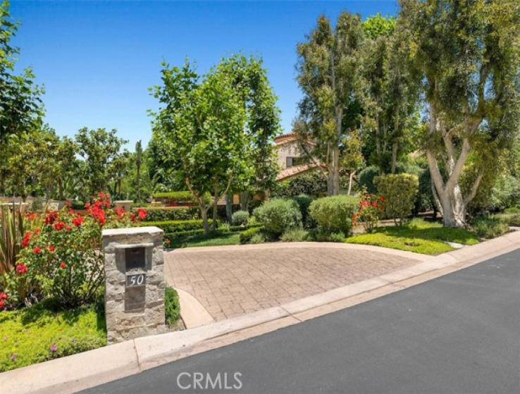 5 Bed Home for Sale in Irvine, California