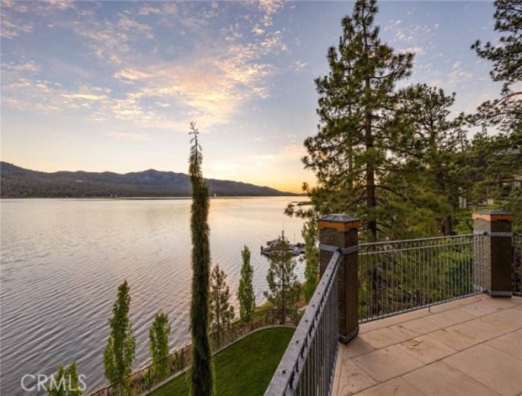 5 Bed Home for Sale in Big Bear, California