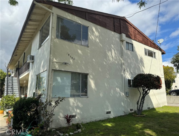 Income Home for Sale in Tujunga, California