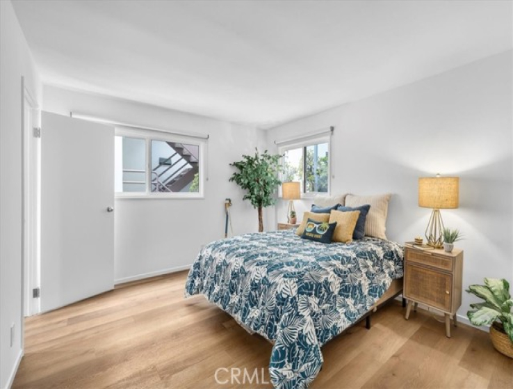 16 Bed Home for Sale in Manhattan Beach, California
