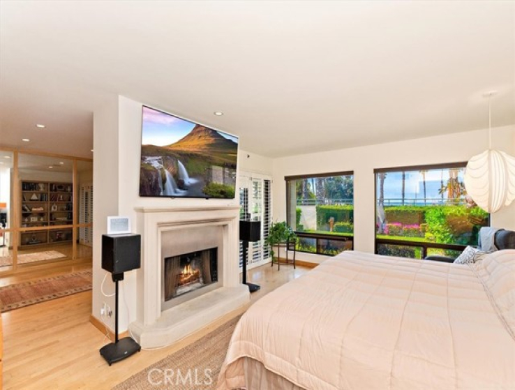 3 Bed Home for Sale in Santa Monica, California