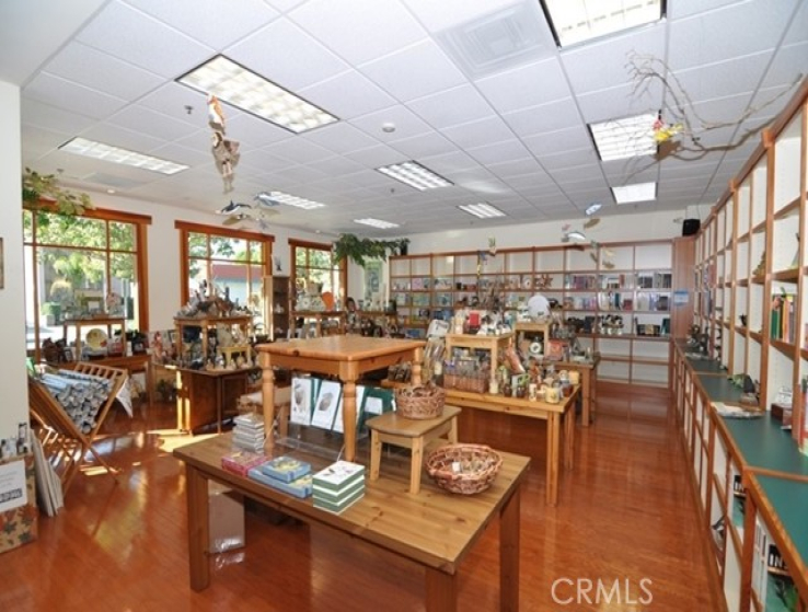  Commercial for Sale in Tustin, California
