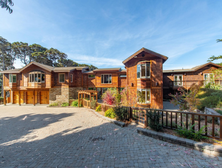 4 Bed Home for Sale in Mendocino, California