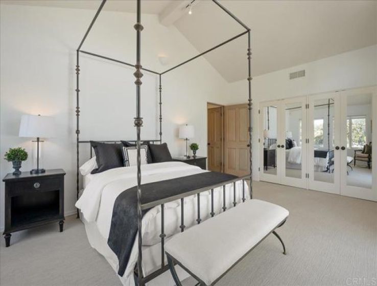 5 Bed Home for Sale in La Jolla, California