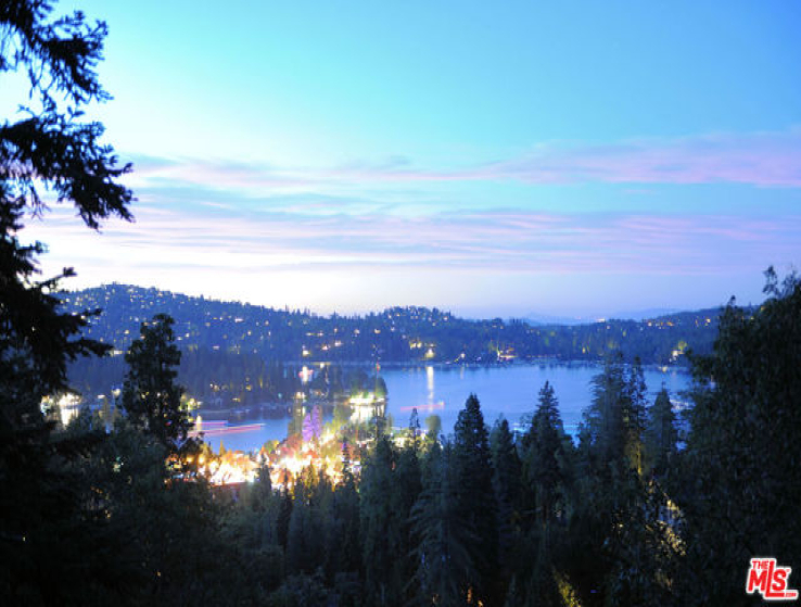 10 Bed Home for Sale in Lake Arrowhead, California