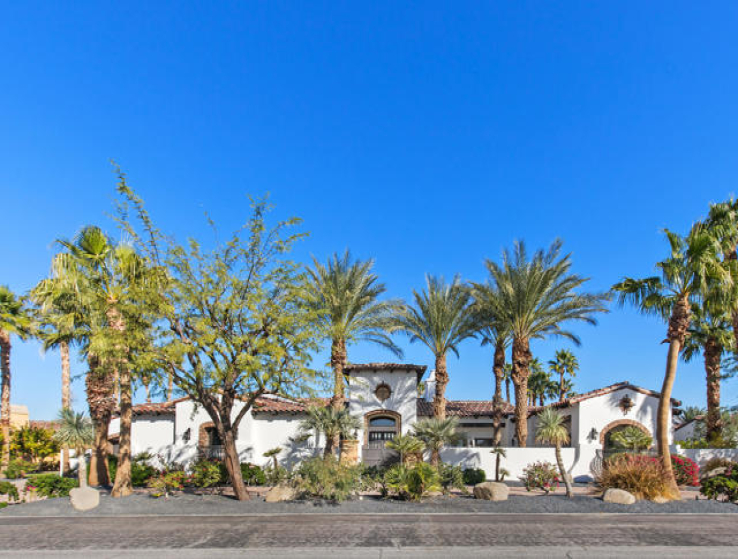5 Bed Home for Sale in Indio, California