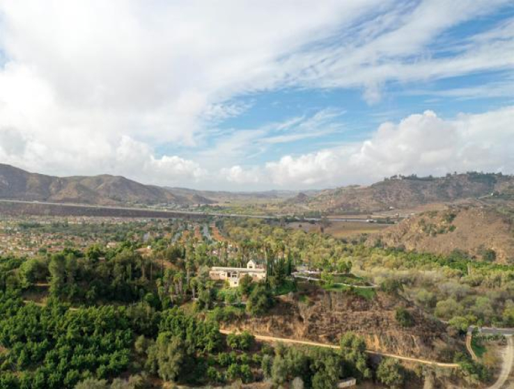 5 Bed Home for Sale in Fallbrook, California