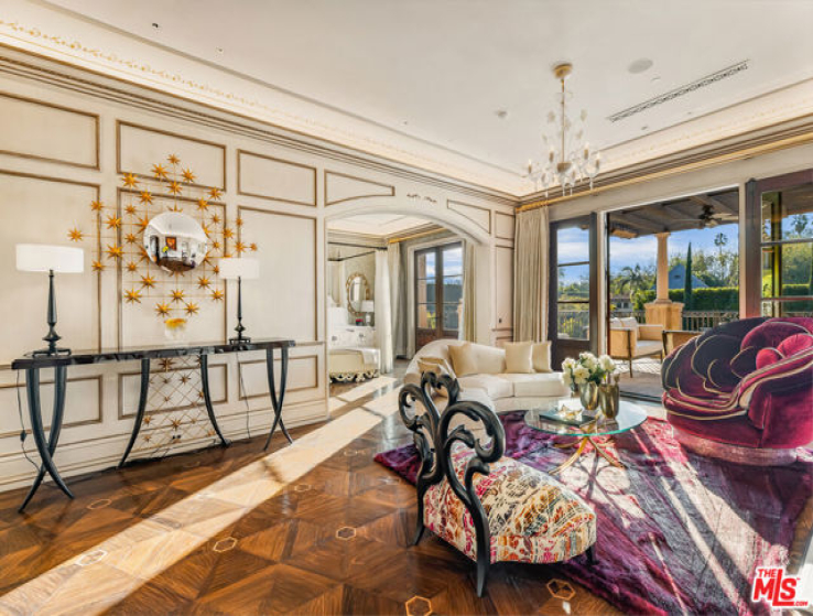 7 Bed Home for Sale in Beverly Hills, California